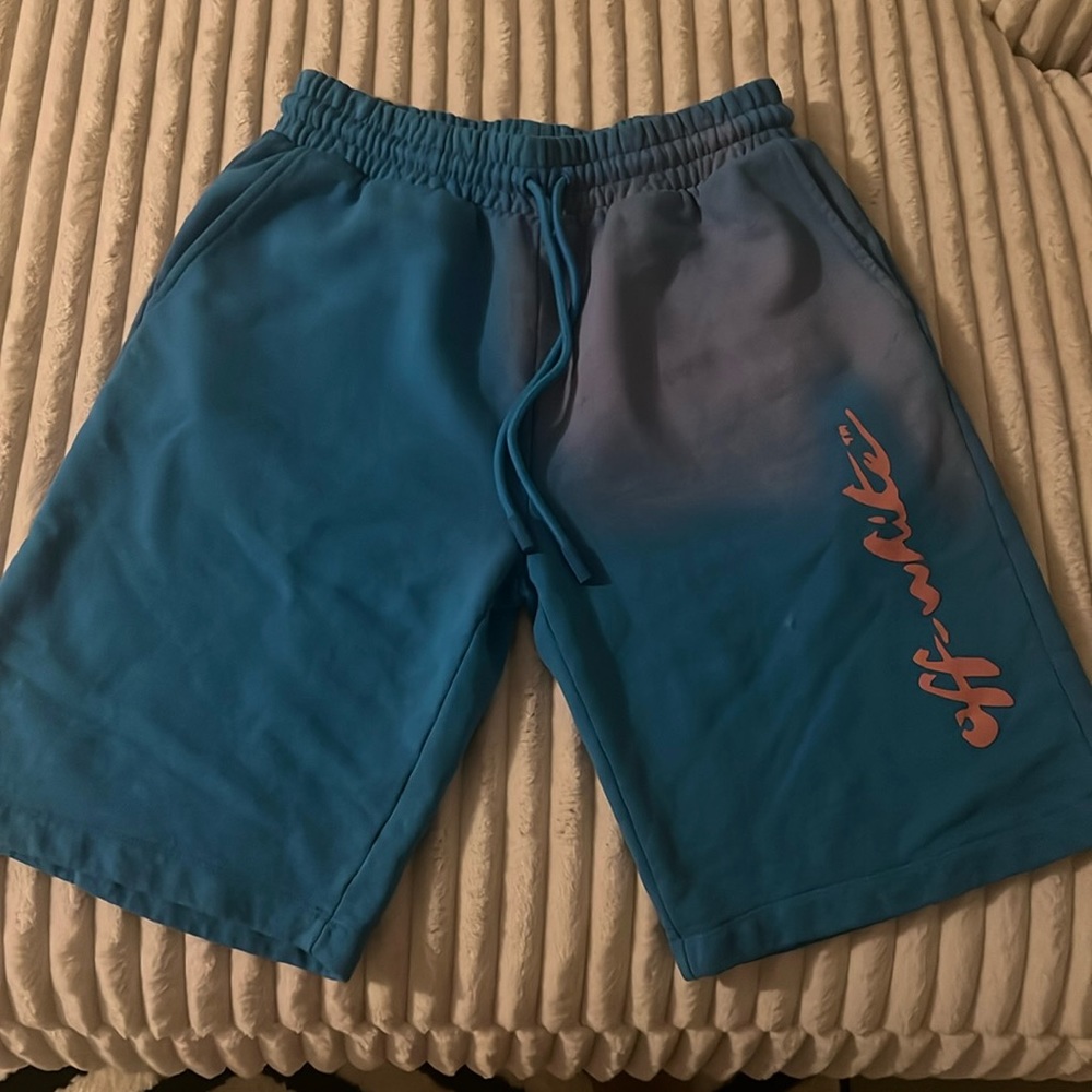 Brand new pair of OFF-WHITE Shorts (women’s)